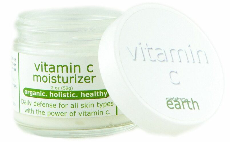 The Benefits of Using a Vitamin-Enhanced Moisturizer